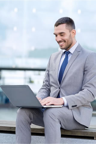 1911suit-laptop-1